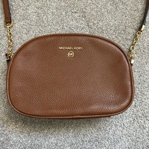 Michael Kors crossbody purse